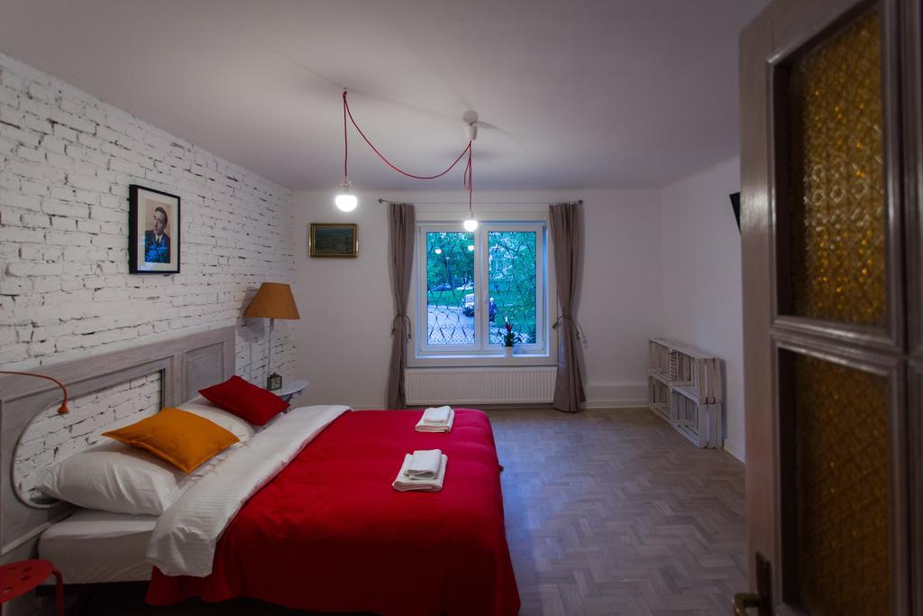 Pilotow 87 Apartments Krakow Room photo